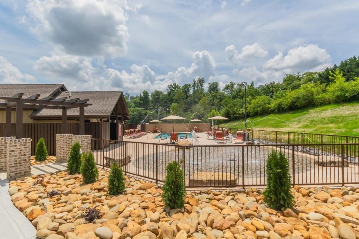 New Const Sleeps 6 Pool - Close To Pkwy Pigeon Forge Exterior photo
